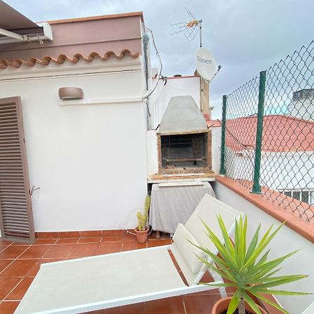 Atico Con Terraza! Ideal Para Vivir Sitges Todo El Ano Apartment Exterior photo